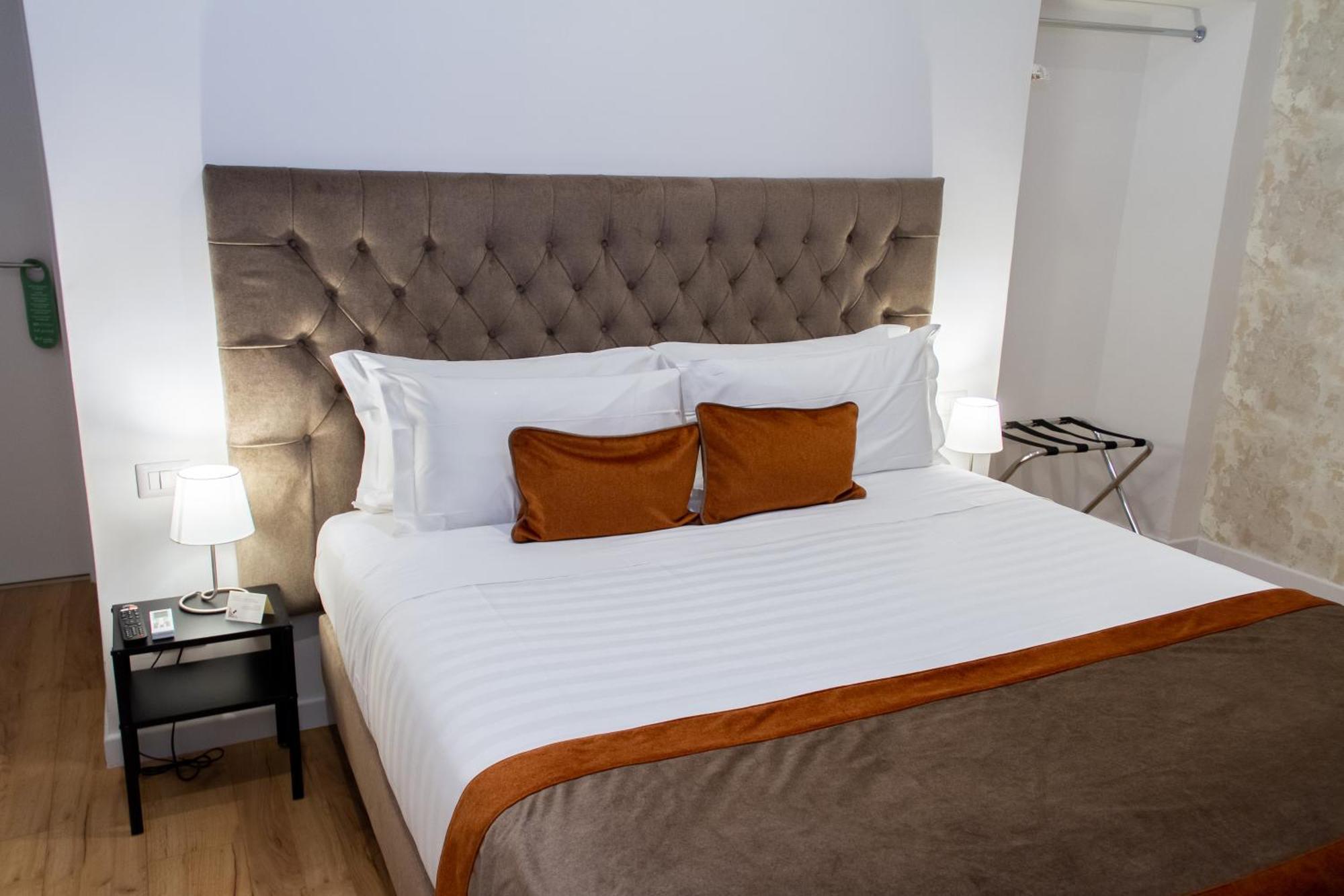 Home At Rome St. Peter Rooms&Apartment المظهر الخارجي الصورة