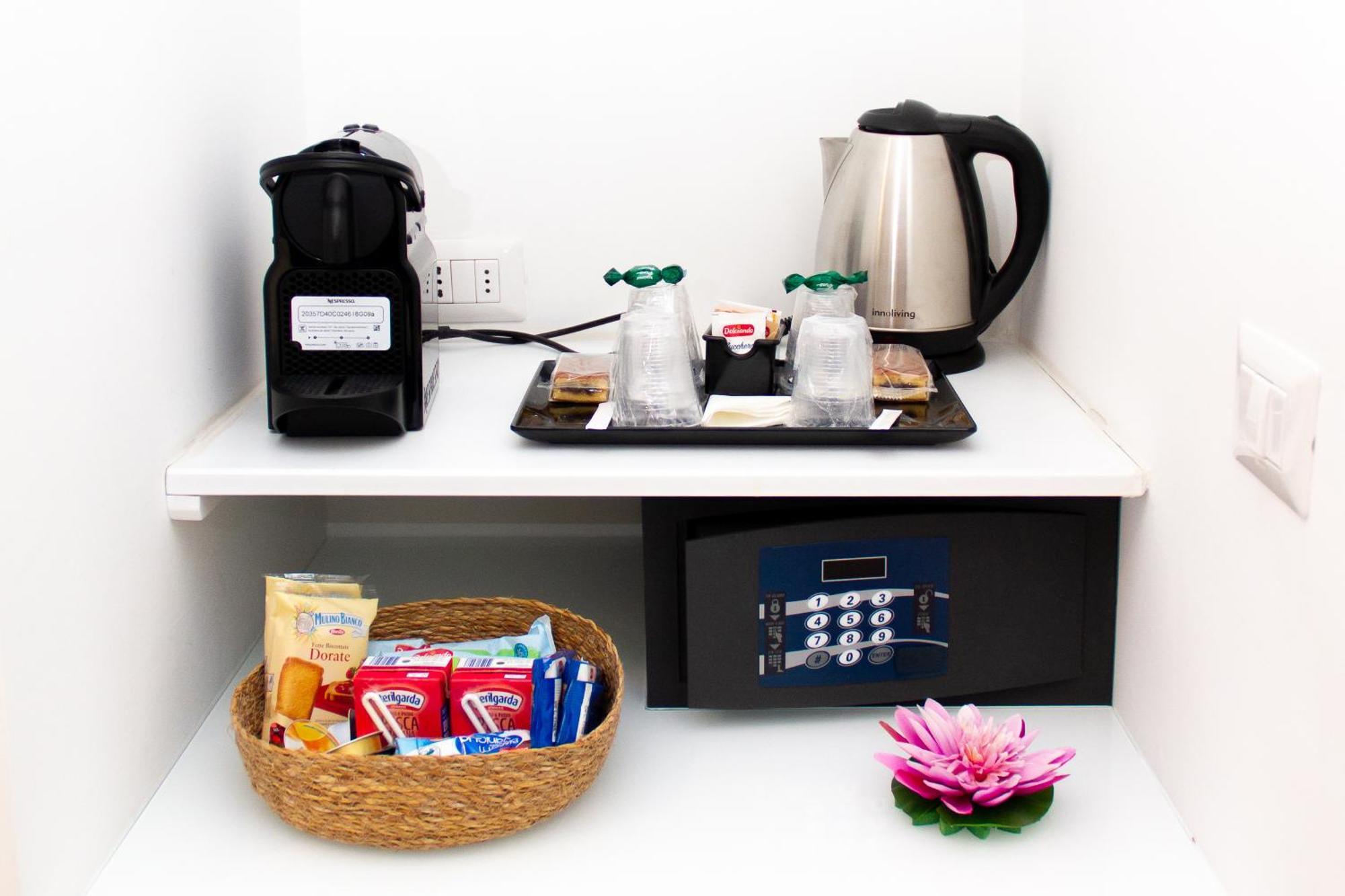 Home At Rome St. Peter Rooms&Apartment المظهر الخارجي الصورة