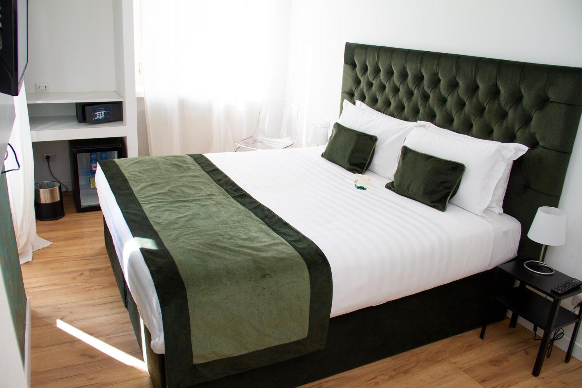 Home At Rome St. Peter Rooms&Apartment المظهر الخارجي الصورة