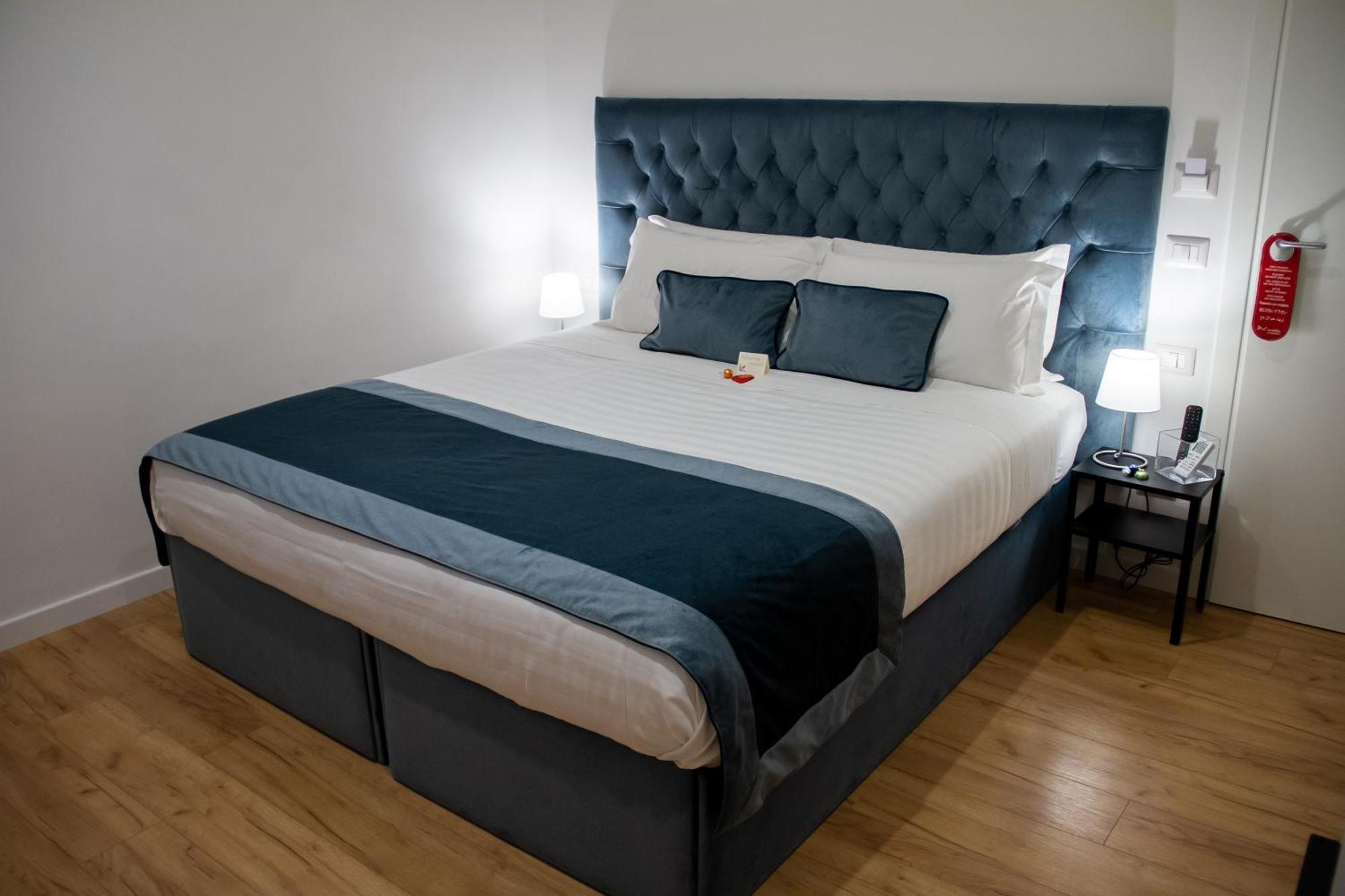 Home At Rome St. Peter Rooms&Apartment المظهر الخارجي الصورة