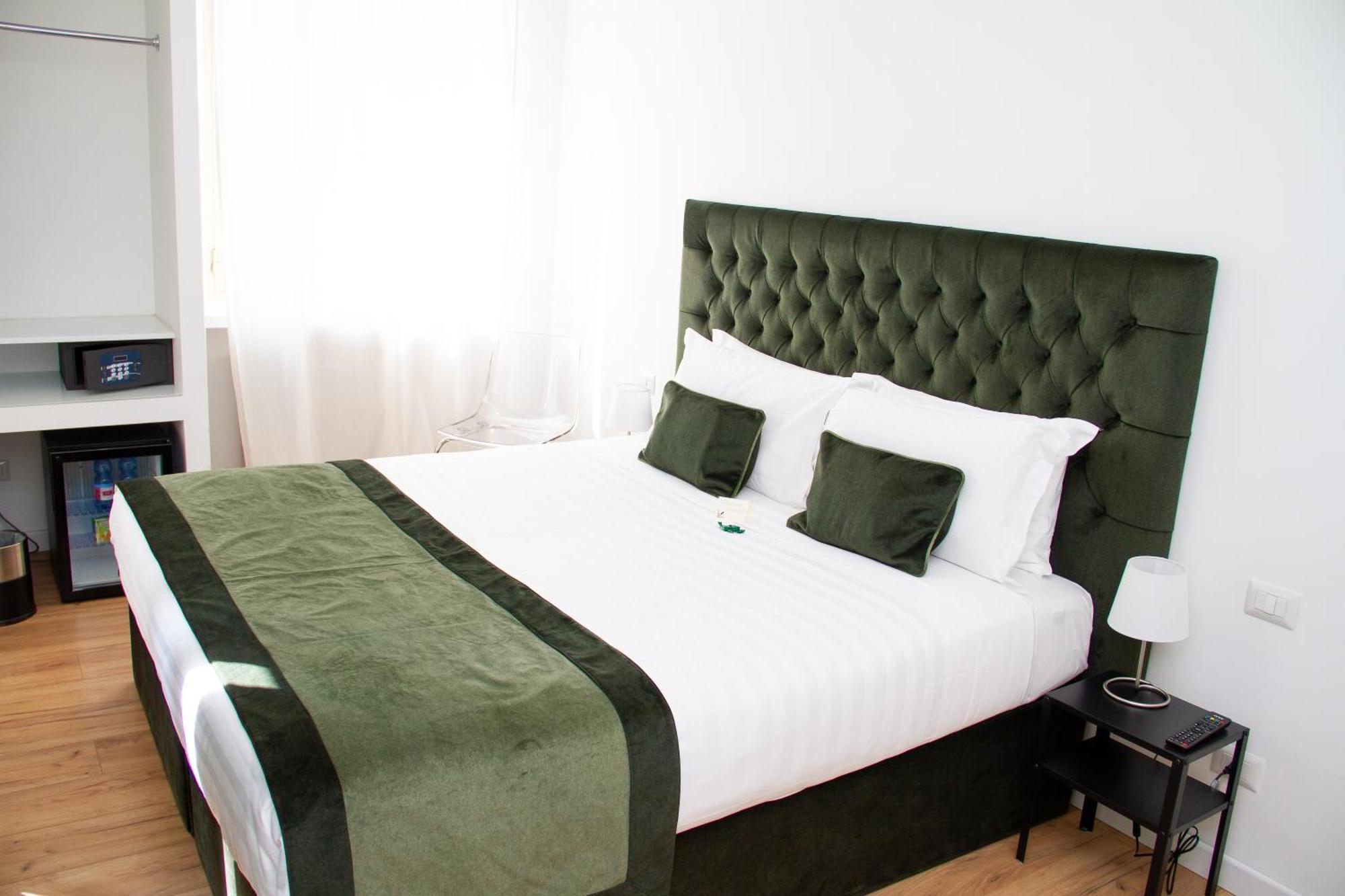 Home At Rome St. Peter Rooms&Apartment المظهر الخارجي الصورة