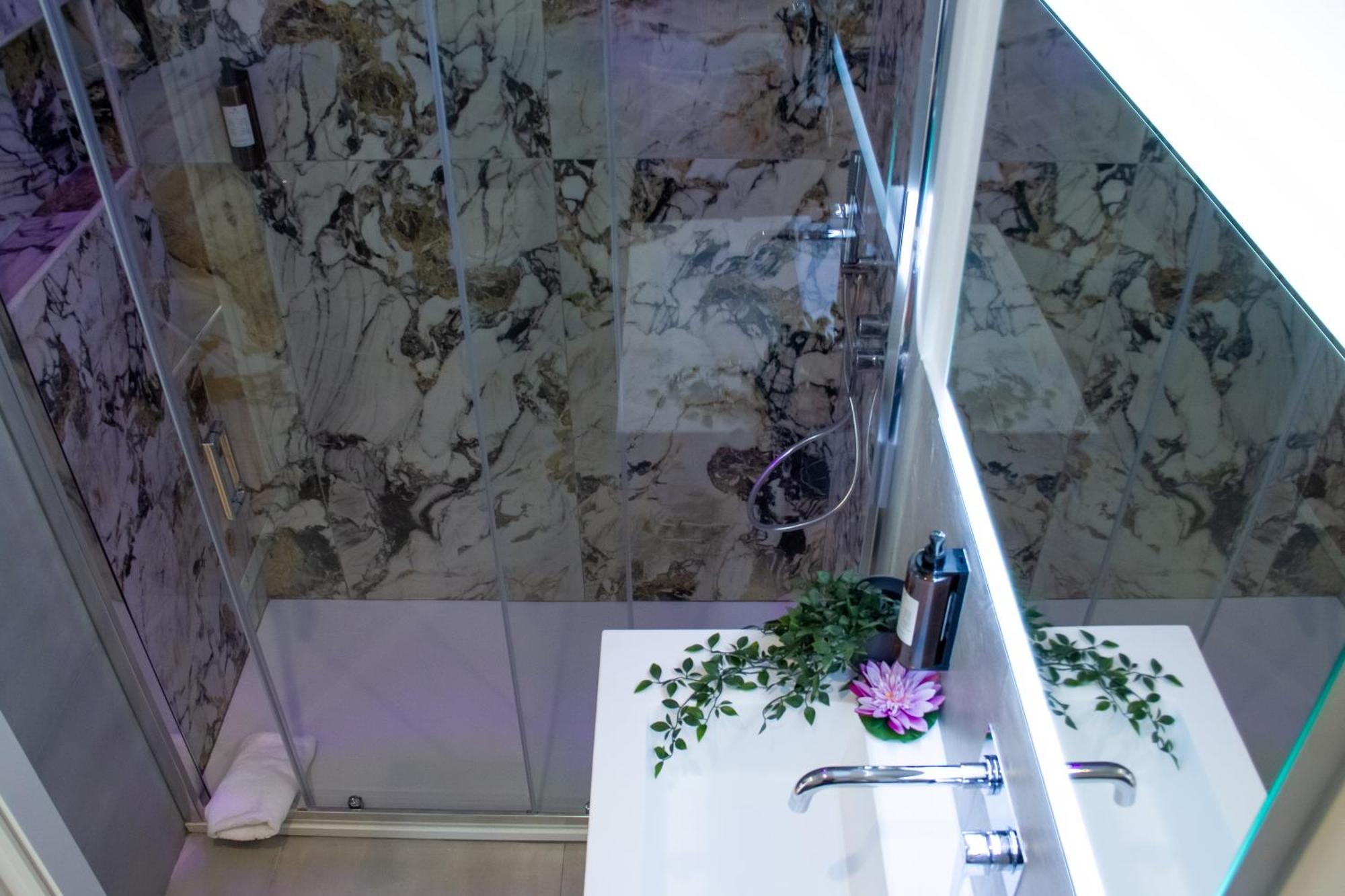 Home At Rome St. Peter Rooms&Apartment المظهر الخارجي الصورة